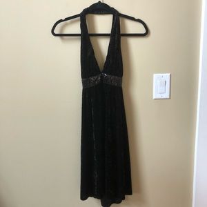 Women’s little black velvet halter dress (New)